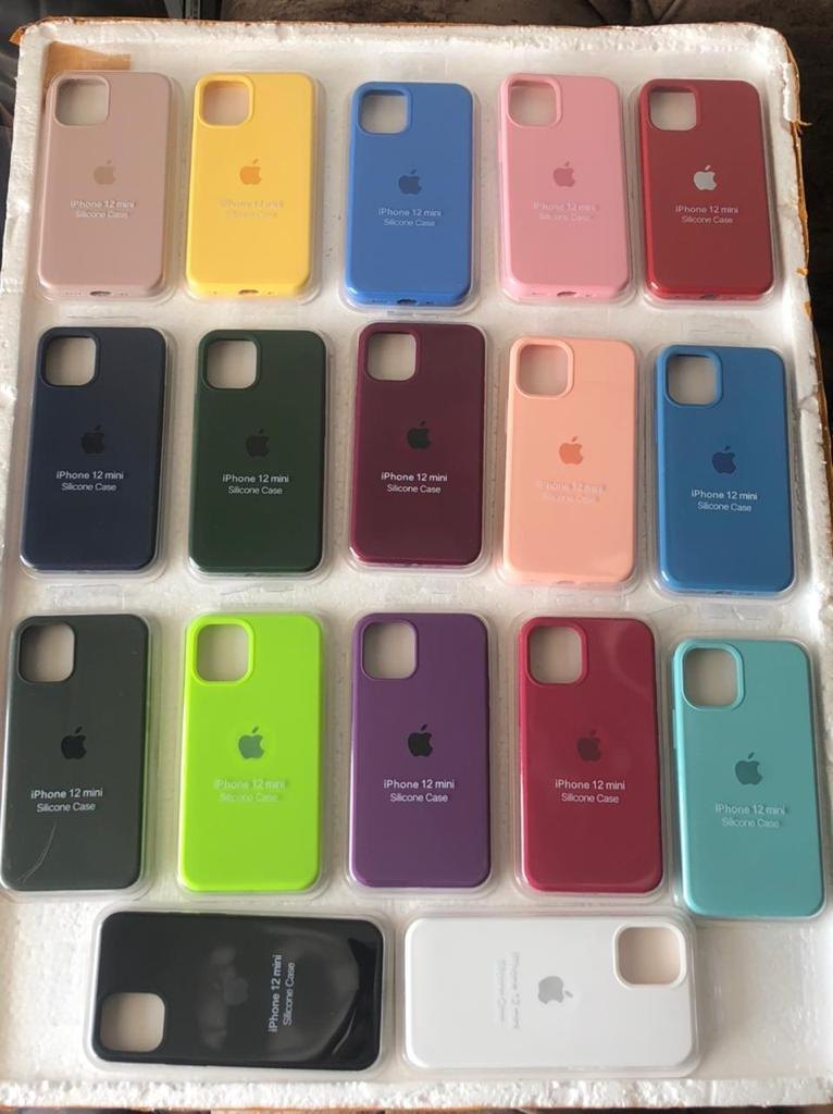 SILICONE CASE FOR IPHONE